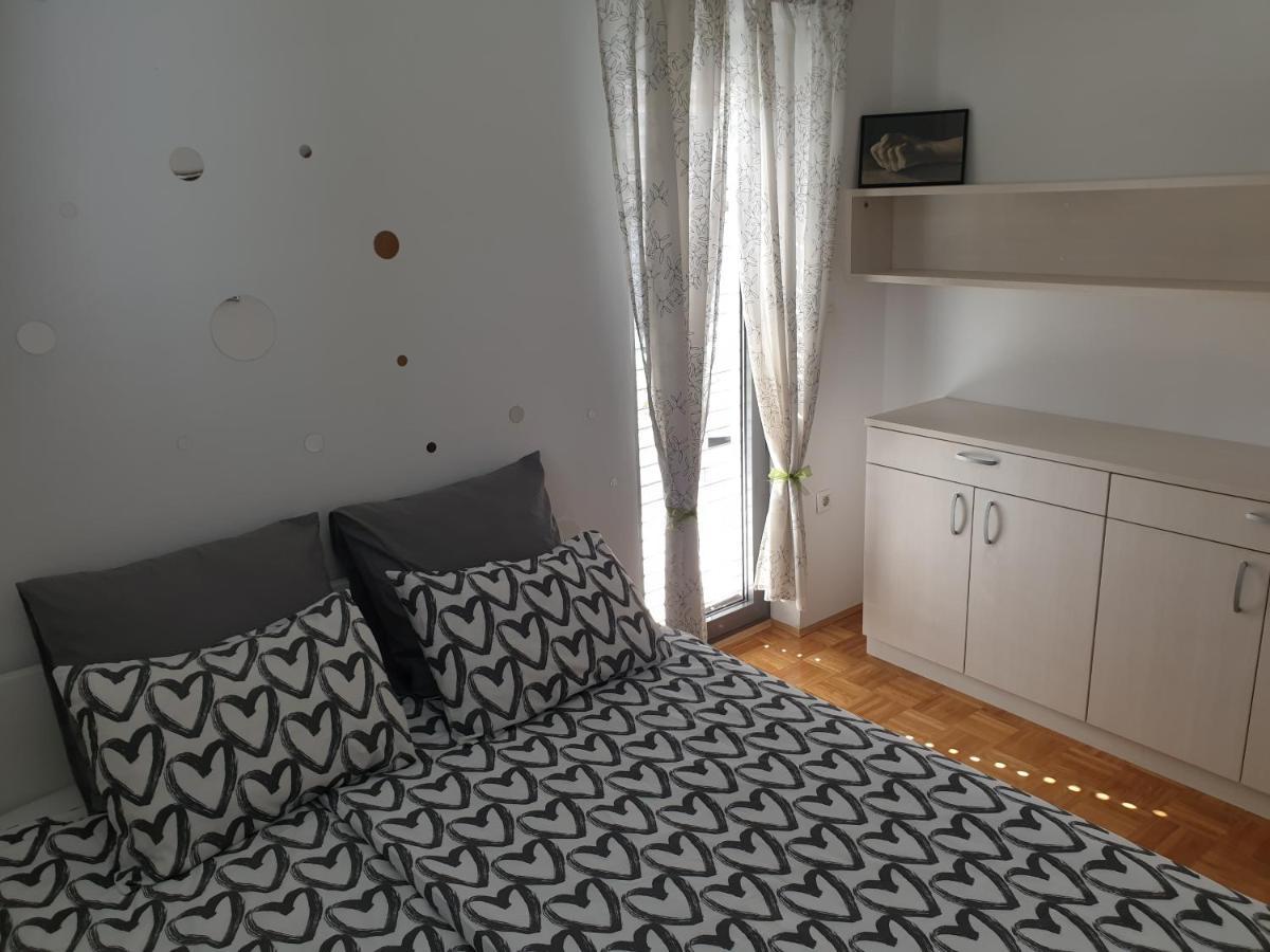 Apartment Emma Ljubljana - Free Parking, Ac, Wifi エクステリア 写真