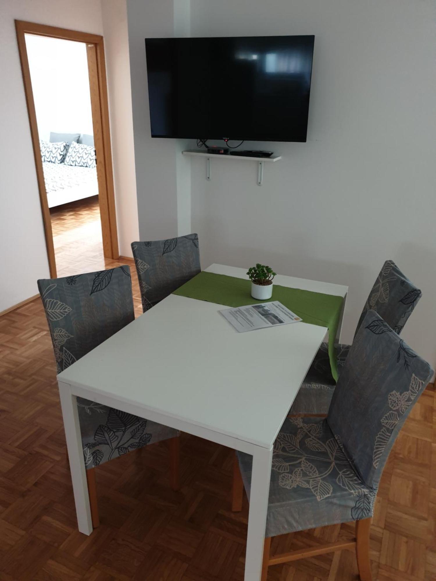 Apartment Emma Ljubljana - Free Parking, Ac, Wifi 部屋 写真