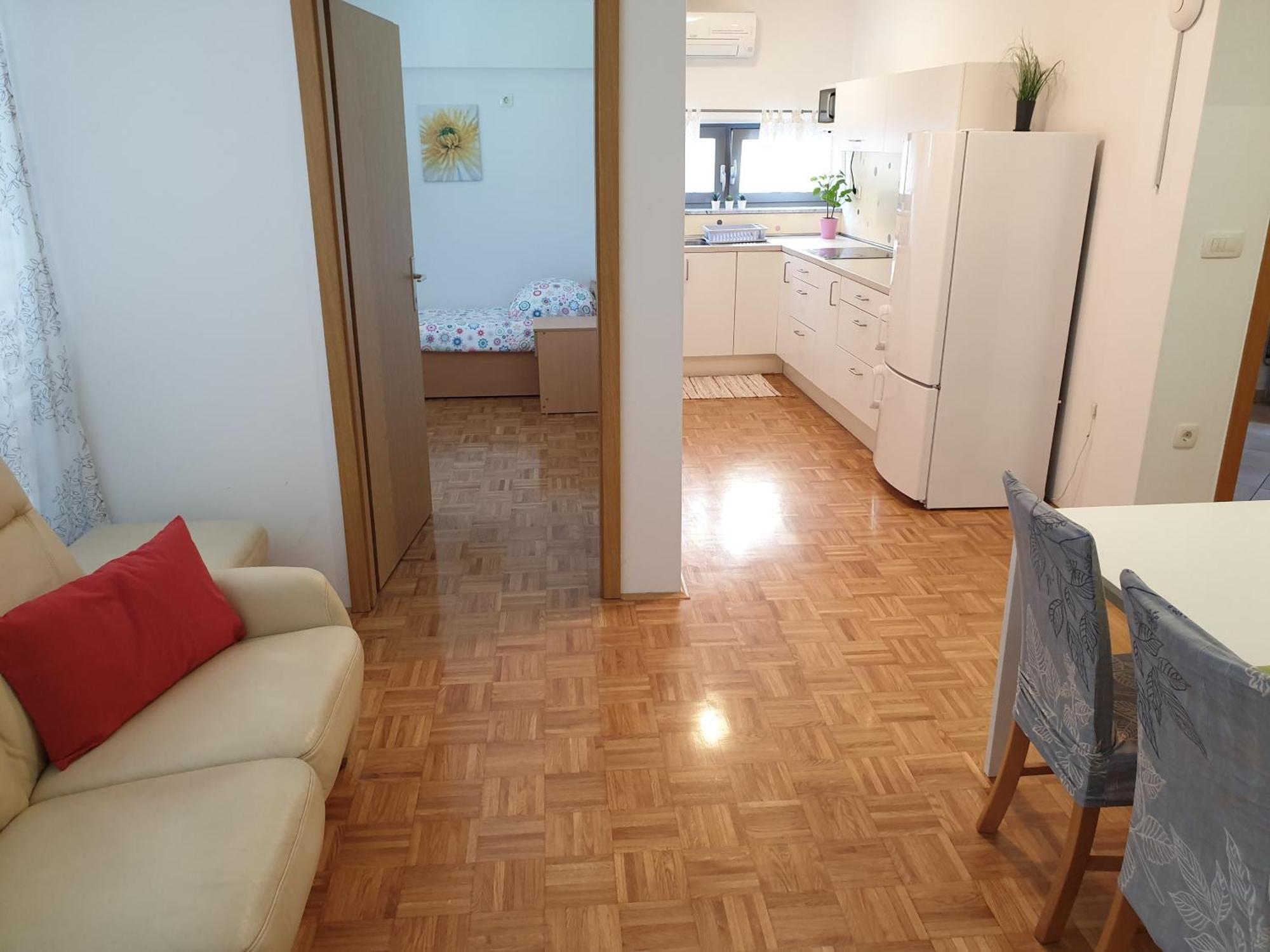 Apartment Emma Ljubljana - Free Parking, Ac, Wifi 部屋 写真