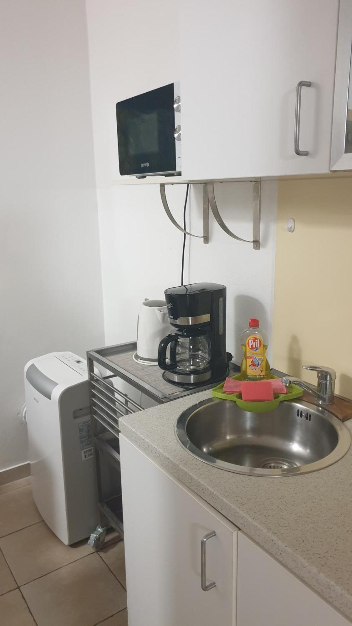 Apartment Emma Ljubljana - Free Parking, Ac, Wifi エクステリア 写真
